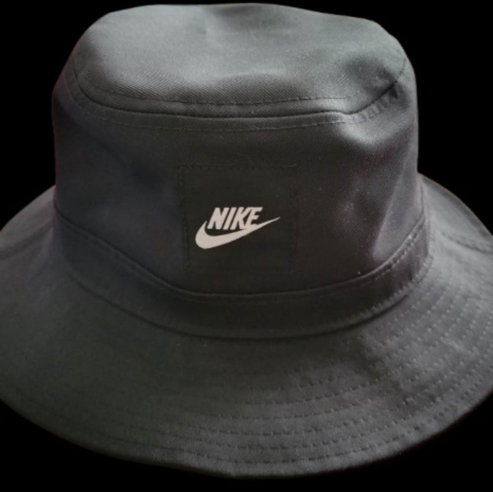 Kids Nike Classic Black Bucket Hat